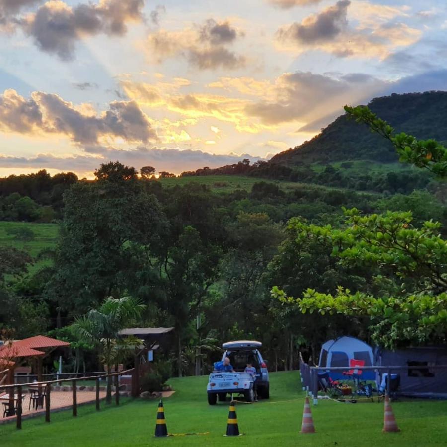 Cabana Hostel Sobrado Ecopark Águas de São Pedro 외부 사진